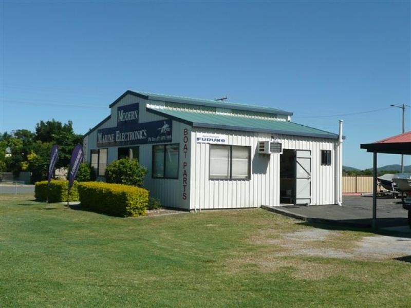 74 Lord Street, West Gladstone QLD 4680