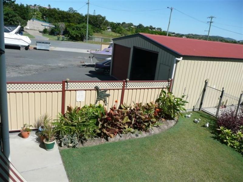 74 Lord Street, West Gladstone QLD 4680