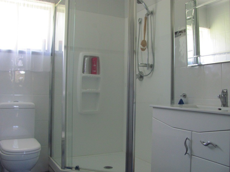 6 Jordana Court, Wurdong Heights QLD 4680