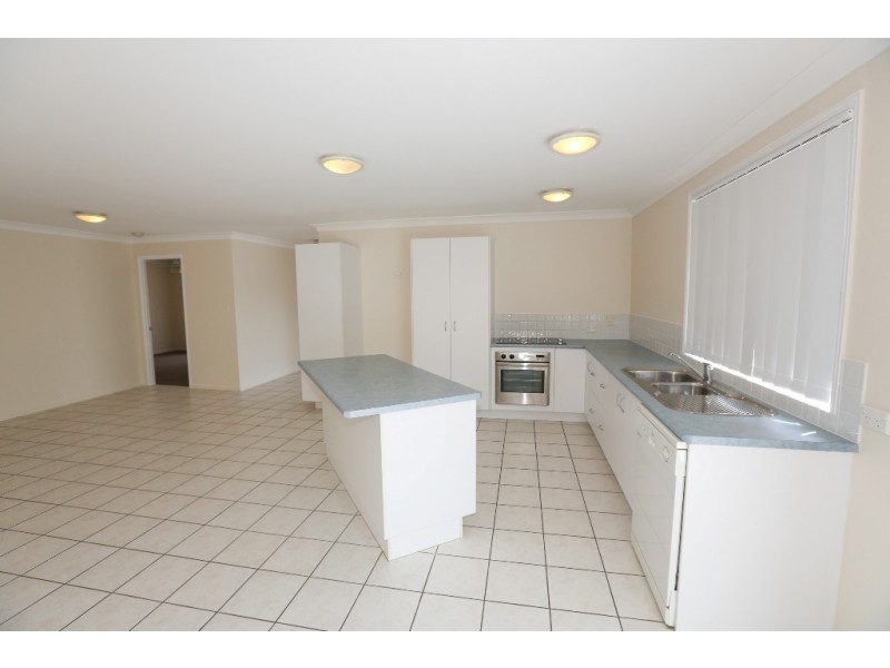 51 Col Brown Avenue, Clinton QLD 4680