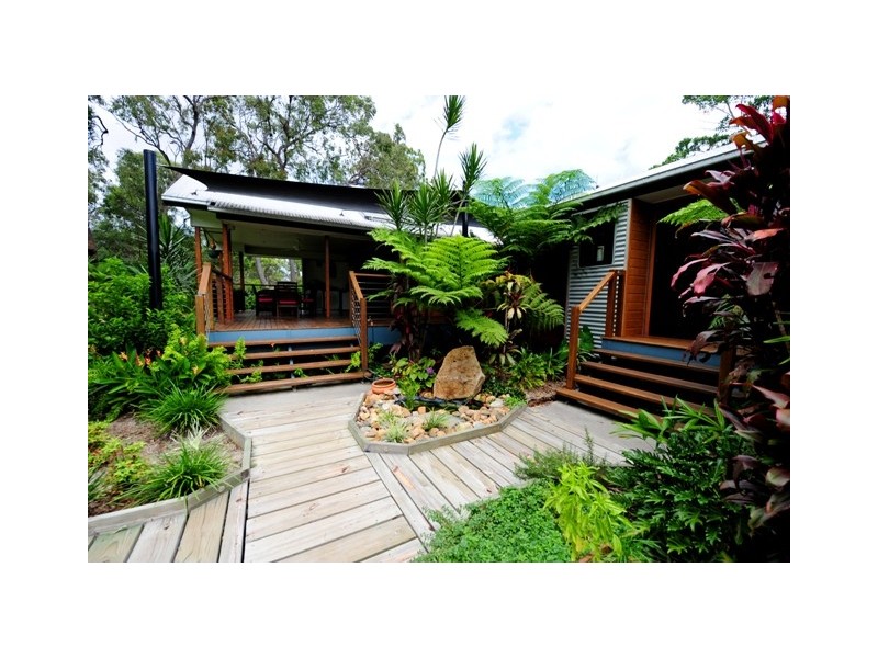 16 Golden Avenue, Tannum Sands QLD 4680