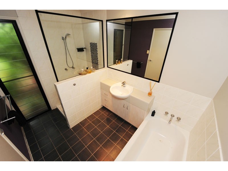 16 Golden Avenue, Tannum Sands QLD 4680