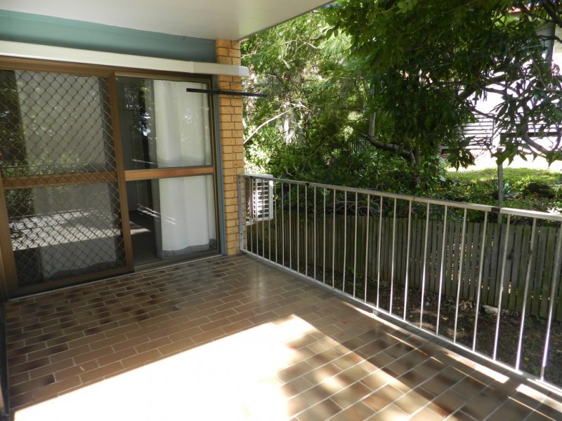 3/8 Yarroon Street, Gladstone QLD 4680