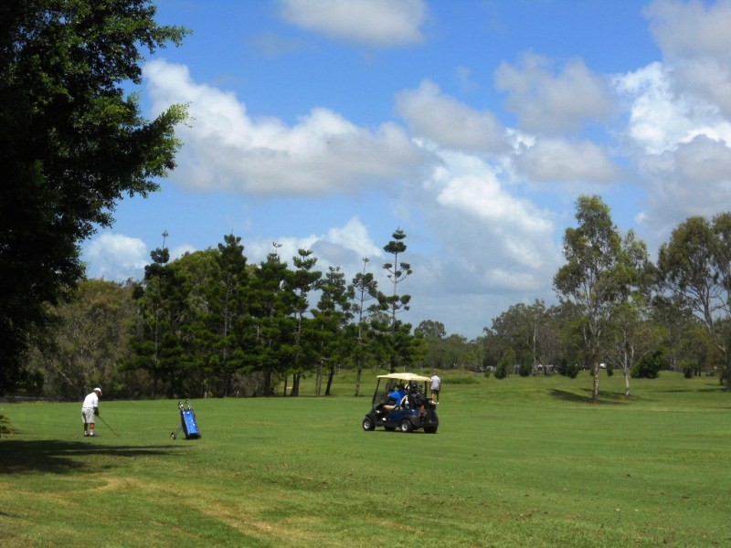 10 Golf View Drive, Boyne Island QLD 4680