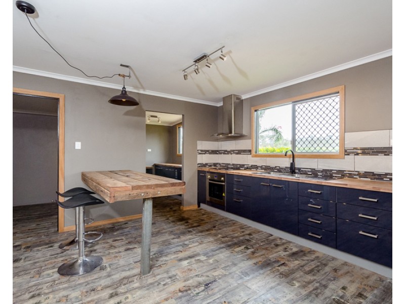 21 Barramundi Street, Toolooa QLD 4680