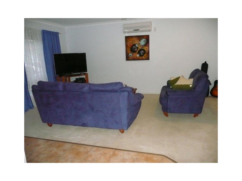 97 Emmadale Drive, New Auckland QLD 4680