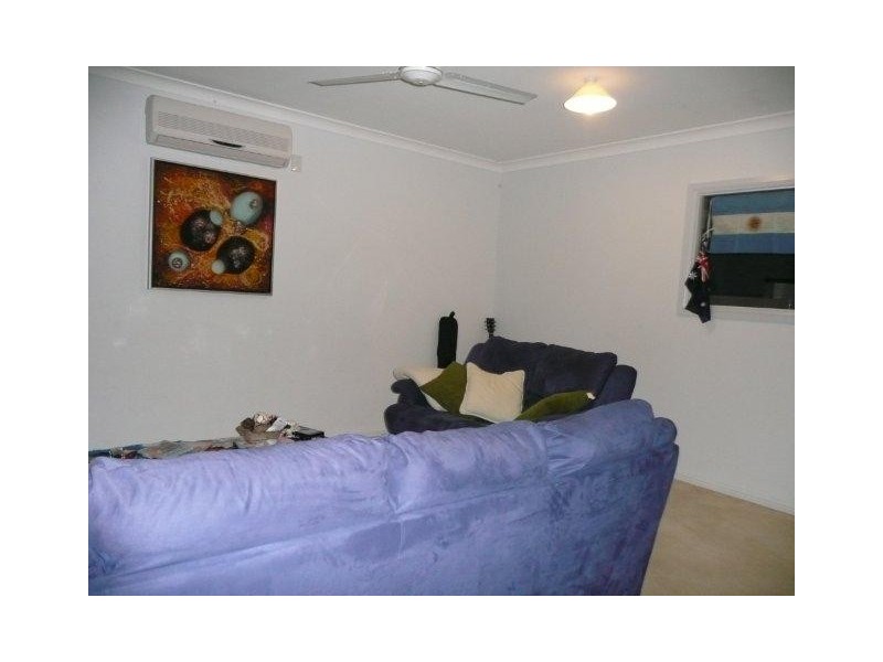 97 Emmadale Drive, New Auckland QLD 4680