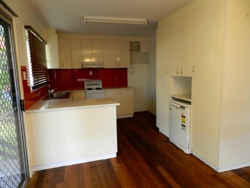 11 Schafer Sreet, Clinton QLD 4680