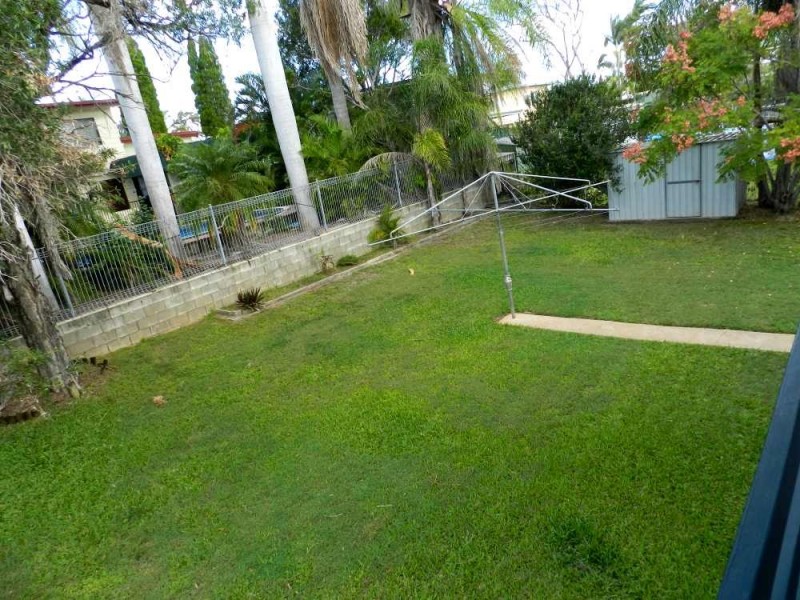 11 Schafer Sreet, Clinton QLD 4680
