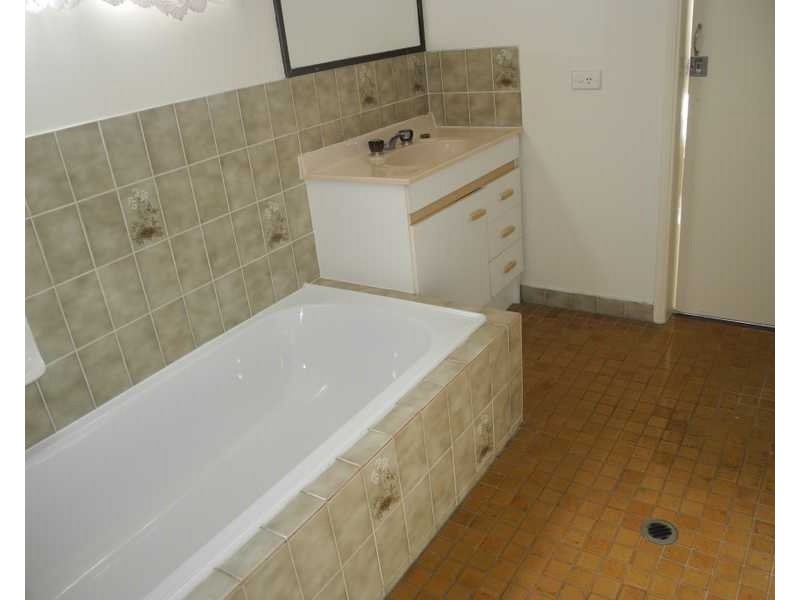 81 Hampton Drive, Tannum Sands QLD 4680