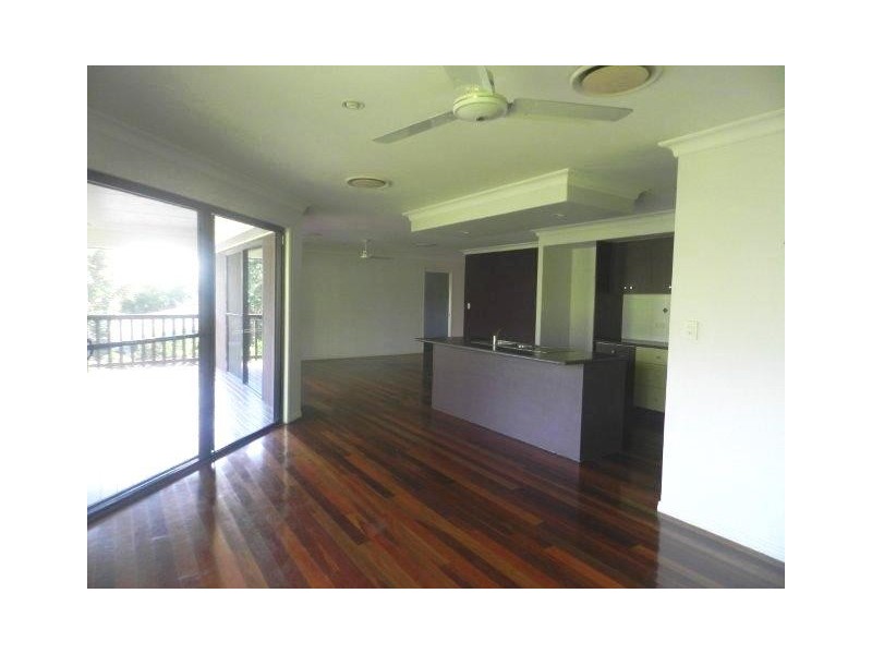 13 Hunter Street, West Gladstone QLD 4680