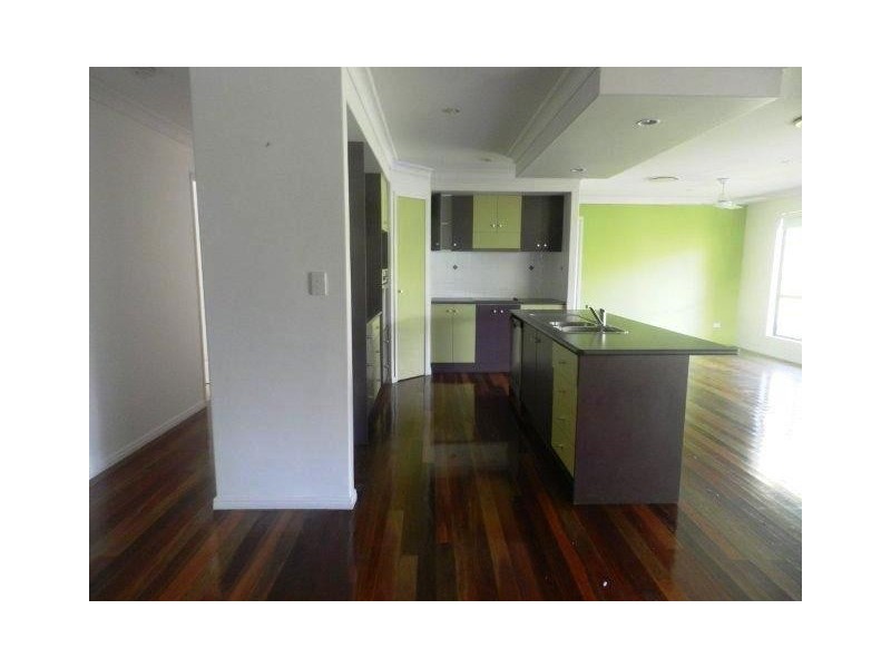 13 Hunter Street, West Gladstone QLD 4680