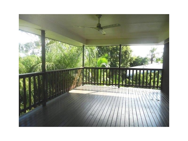 13 Hunter Street, West Gladstone QLD 4680