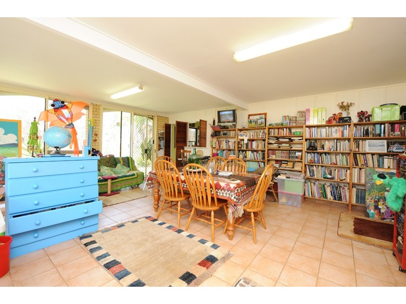 225 Gladstone Benaraby Road, Wurdong Heights QLD 4680