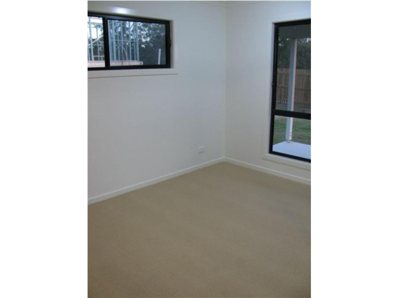 4 Stoneybrook Drive, Glen Eden QLD 4680