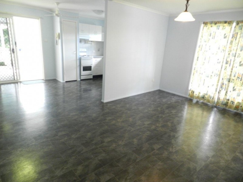 10 Woollybutt Street, New Auckland QLD 4680