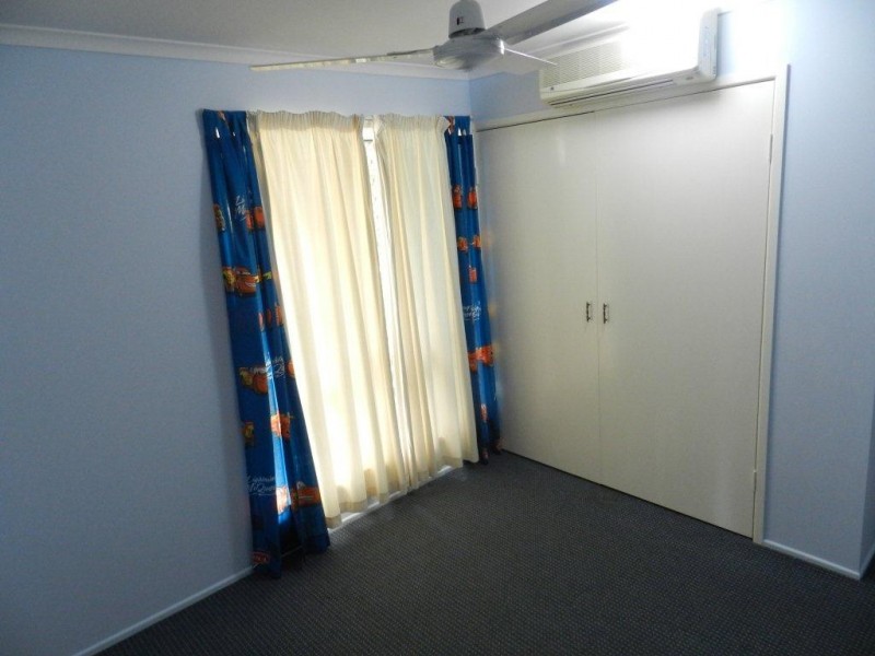 10 Woollybutt Street, New Auckland QLD 4680