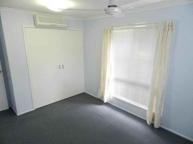 10 Woollybutt Street, New Auckland QLD 4680