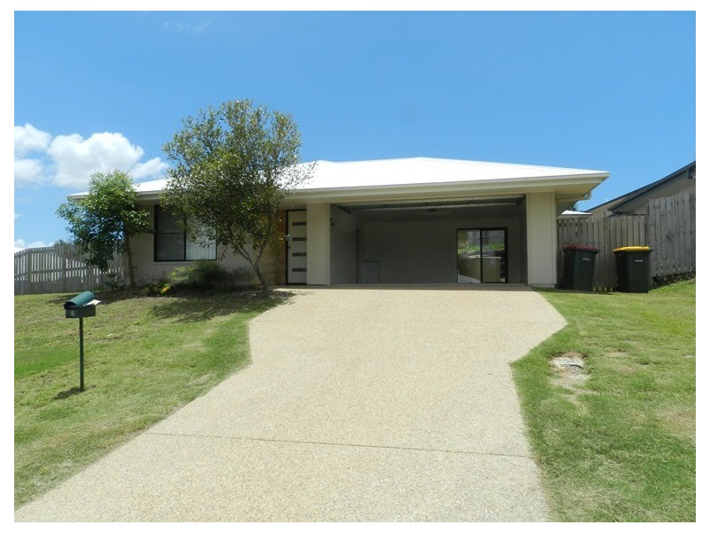 5 Stoneybrook Drive, Glen Eden QLD 4680