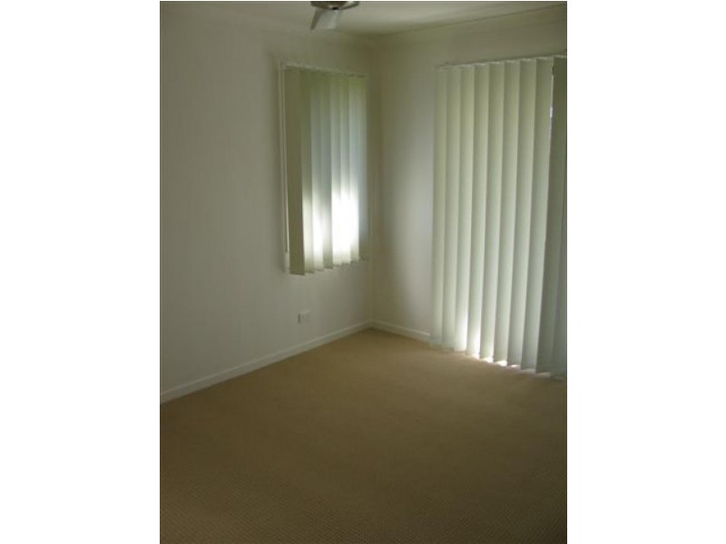 5 Stoneybrook Drive, Glen Eden QLD 4680