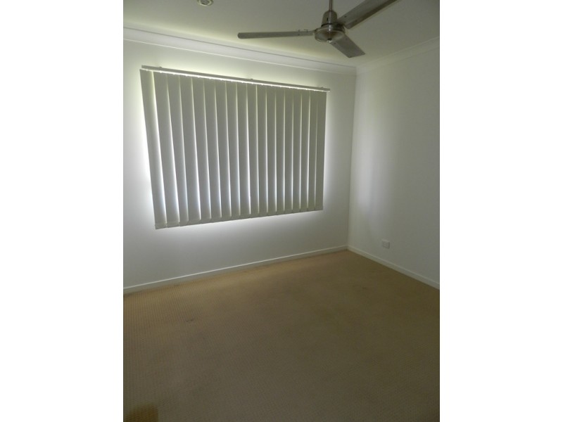 5 Stoneybrook Drive, Glen Eden QLD 4680