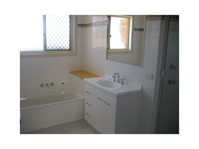 34 Longreach Court, Tannum Sands QLD 4680
