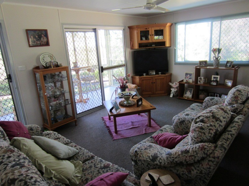 20 Illoura Road, Wurdong Heights QLD 4680