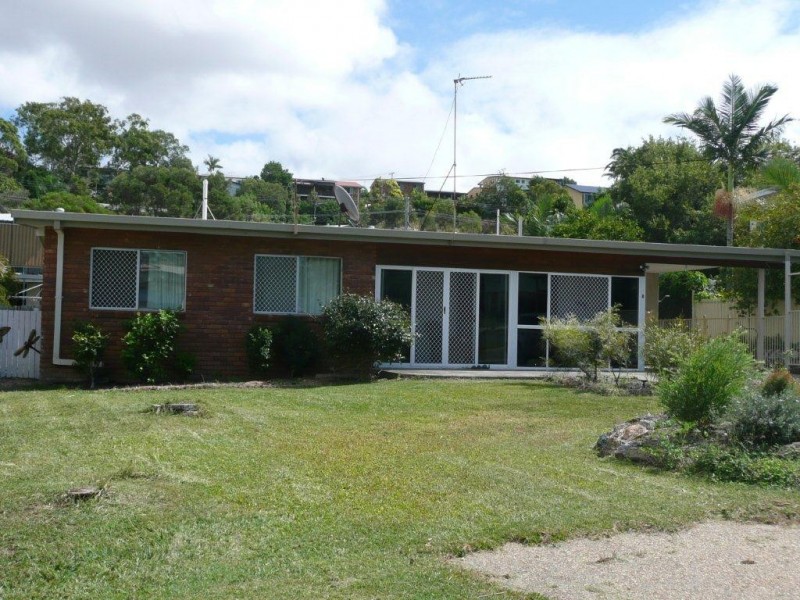 2 Banksia Avenue, Sun Valley QLD 4680