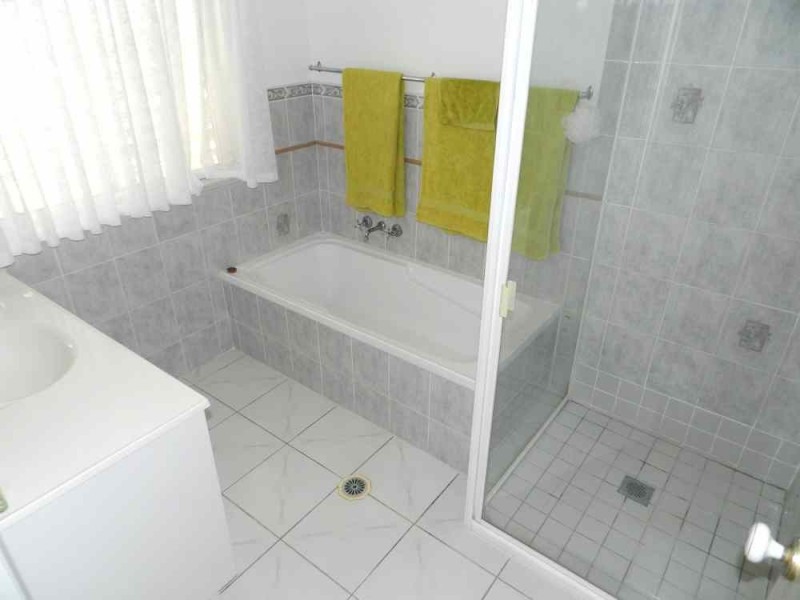 80 Dixon Drive, Telina QLD 4680