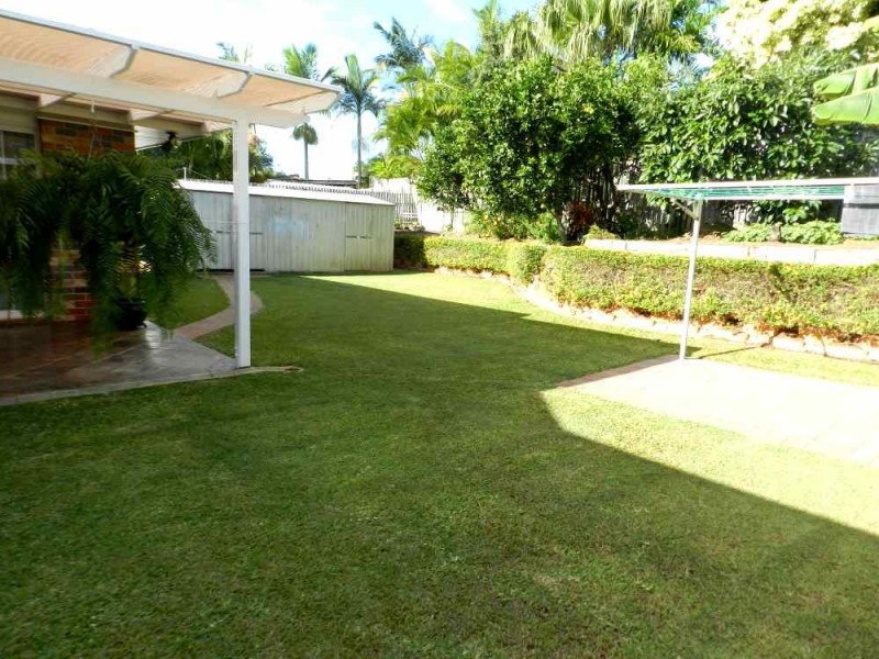 80 Dixon Drive, Telina QLD 4680