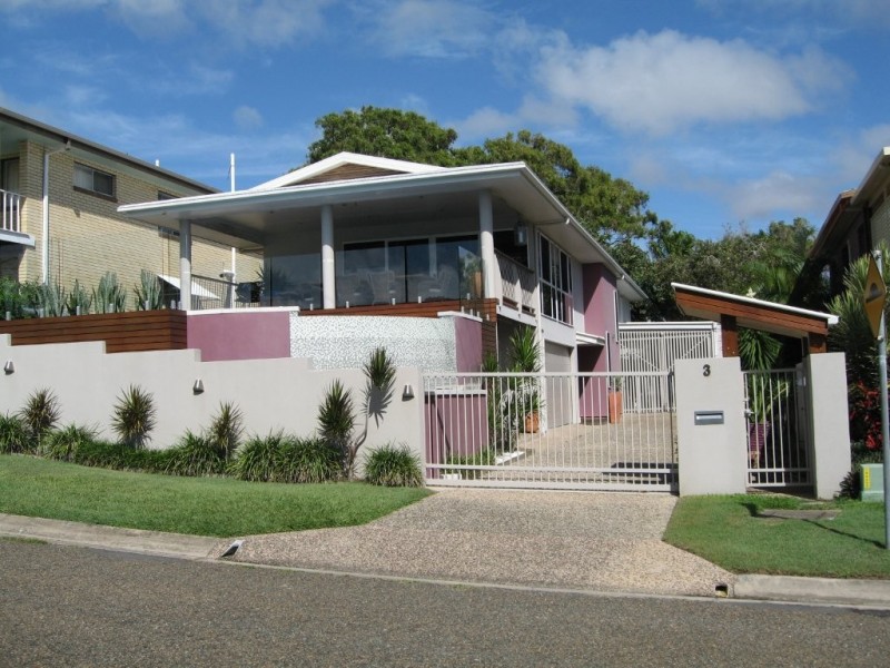 3 Colyer Avenue, Tannum Sands QLD 4680