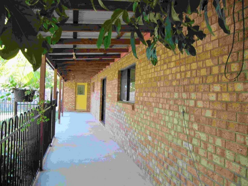 23 Bloomfield St., Calliope QLD 4680