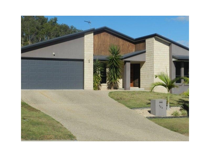 124 Dixon Drive, Telina QLD 4680