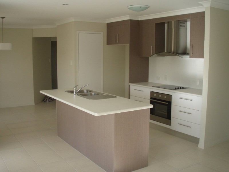 lot 97 Bellbird Circuit, Kirkwood QLD 4680