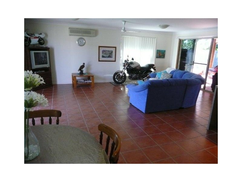 81 Penda Avenue, New Auckland QLD 4680