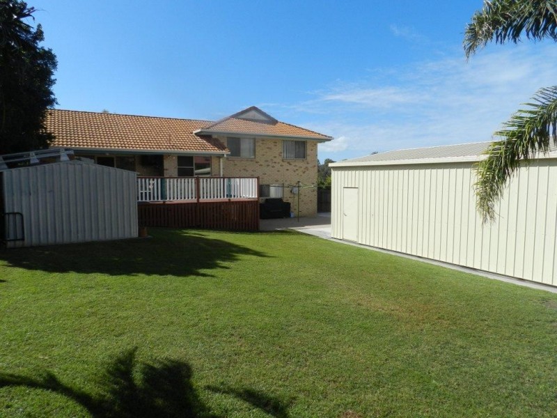 6 Cavella Drive, Glen Eden QLD 4680