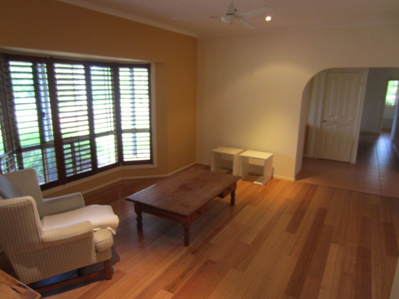 1 Yalkarra Cres., Wurdong Heights QLD 4680