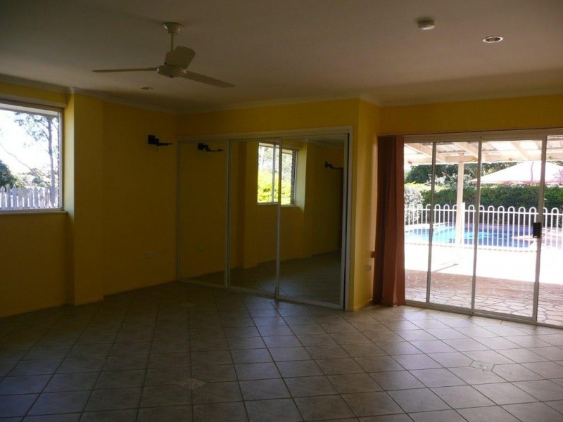 107 J Hickey Avenue, Clinton QLD 4680