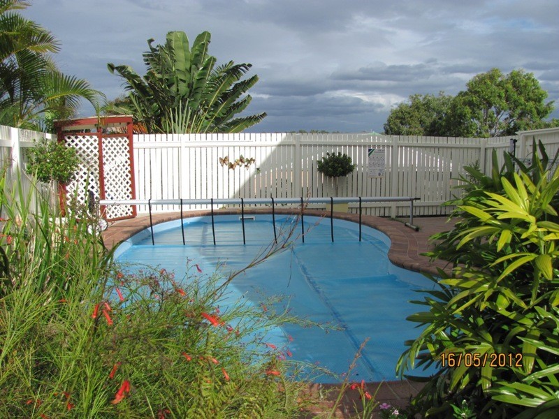 6 Currawong Court, Boyne Island QLD 4680