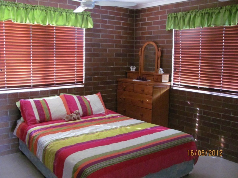 6 Currawong Court, Boyne Island QLD 4680