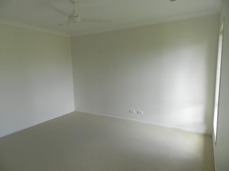 1 Redgum Drive, Kirkwood QLD 4680