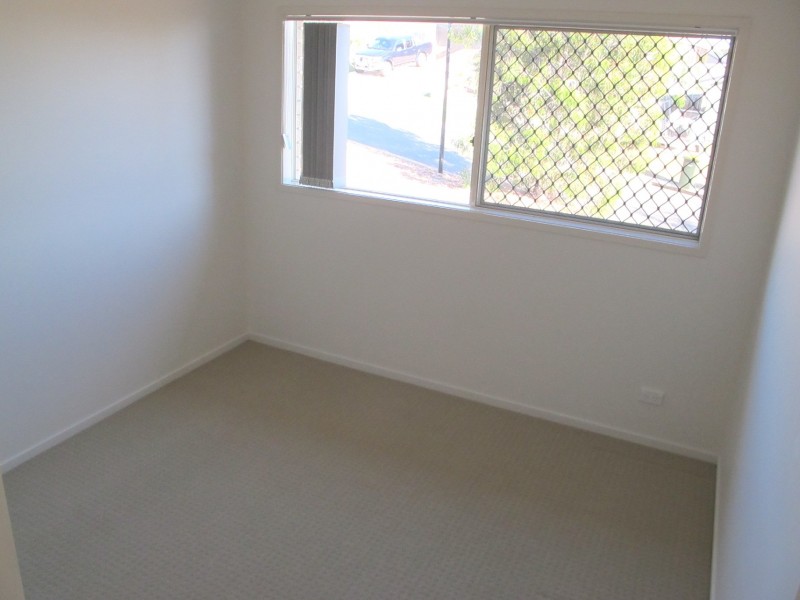 1 Redgum Drive, Kirkwood QLD 4680