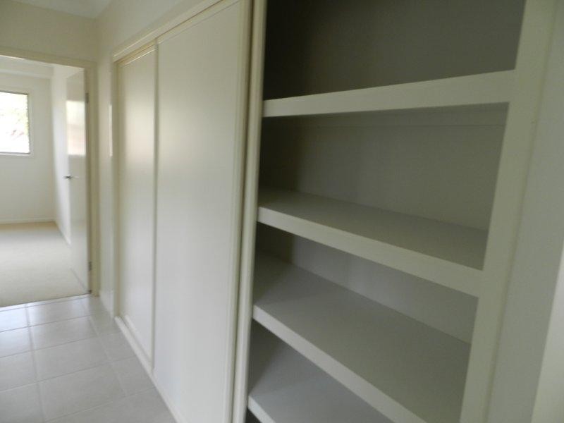 1 Redgum Drive, Kirkwood QLD 4680