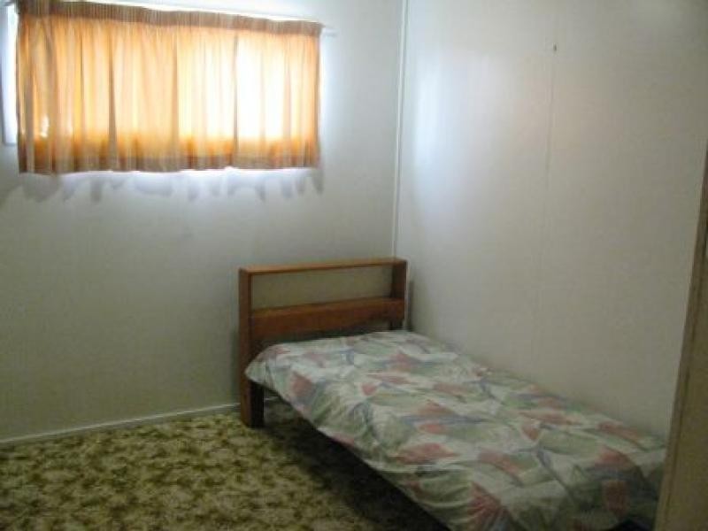 Unit 3/4 Bedsor Street, West Gladstone QLD 4680