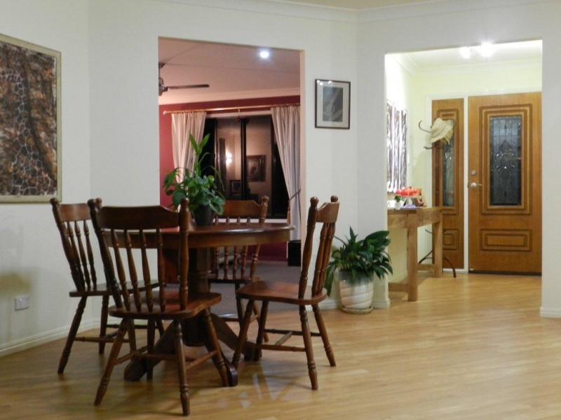 13 Wicks Street, New Auckland QLD 4680