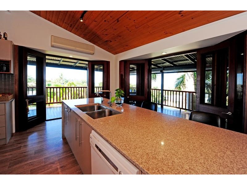 3 Island View Court, Tannum Sands QLD 4680