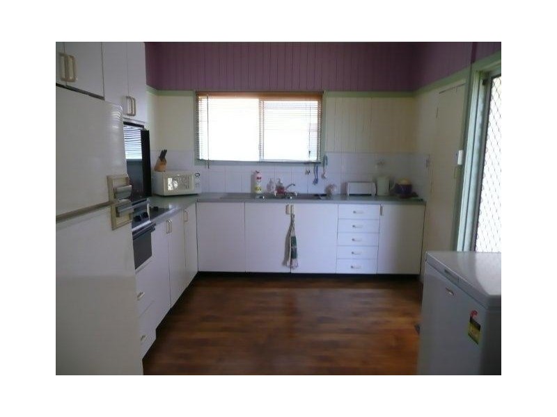 22 Bonar Street, South Gladstone QLD 4680