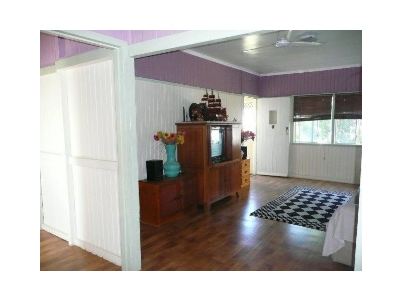 22 Bonar Street, South Gladstone QLD 4680