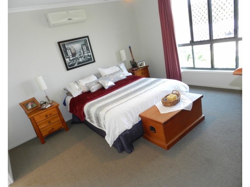 41 Sharyn Drive, New Auckland QLD 4680