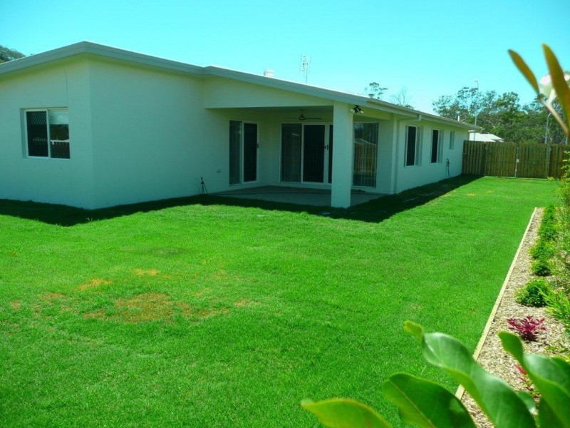19 Bellbird Circuit, Kirkwood QLD 4680